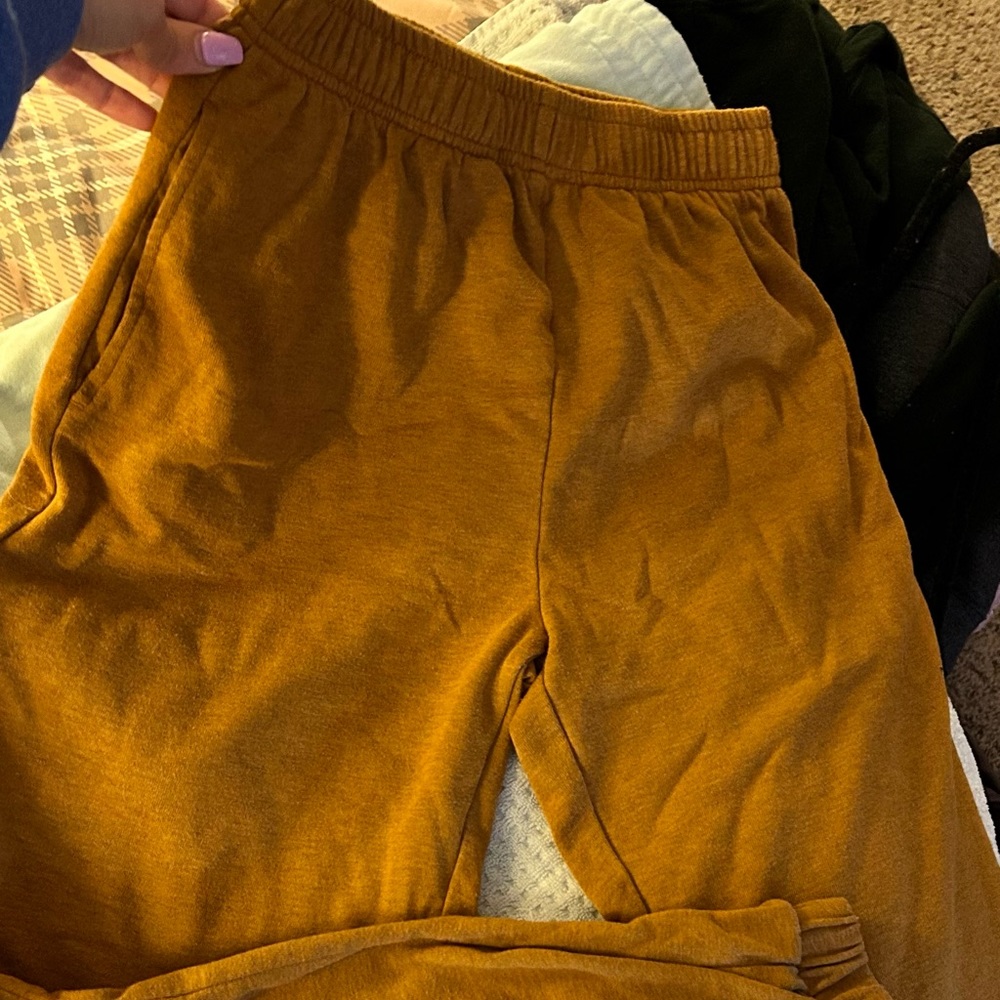 Colsie jogger’s